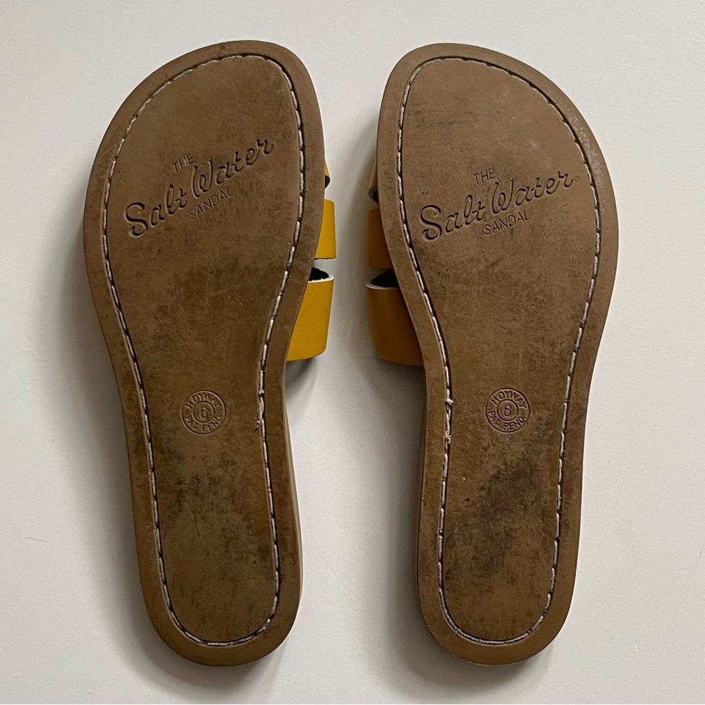 Salt Water Womens Mustard Classic Slides - Size US 8 / Hoy Size 6 - Picture 8 of 15